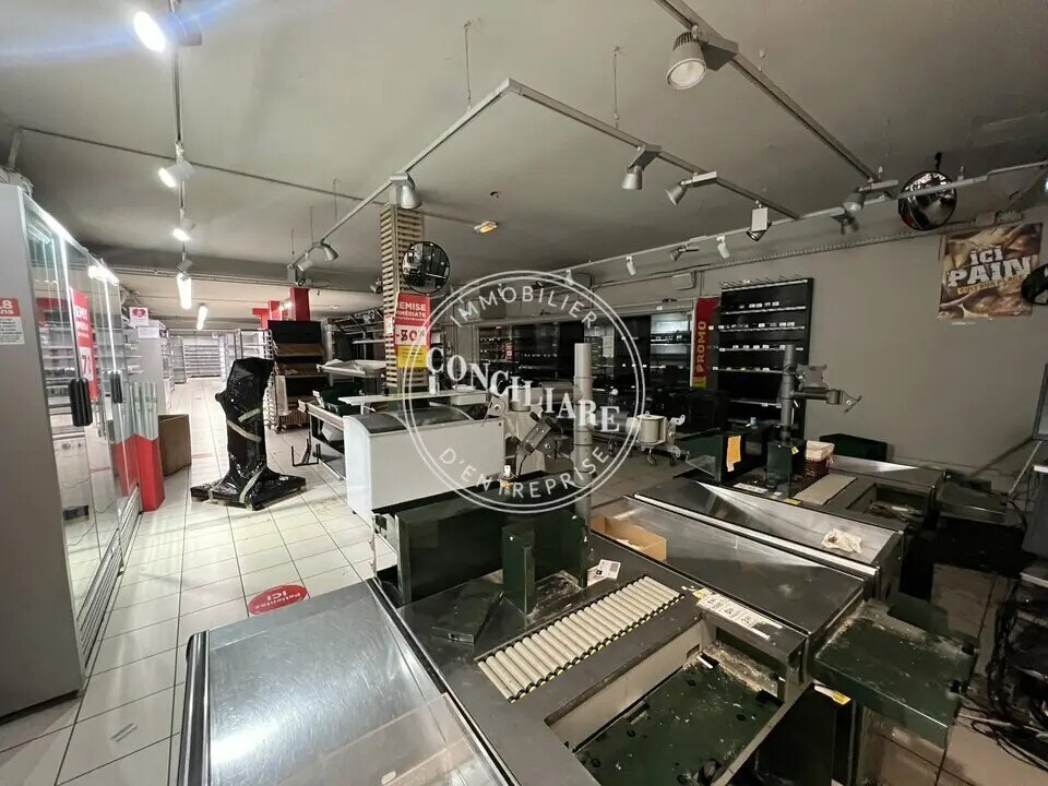 Retail in Toulouse for sale Interior Photo- Image 1 of 2