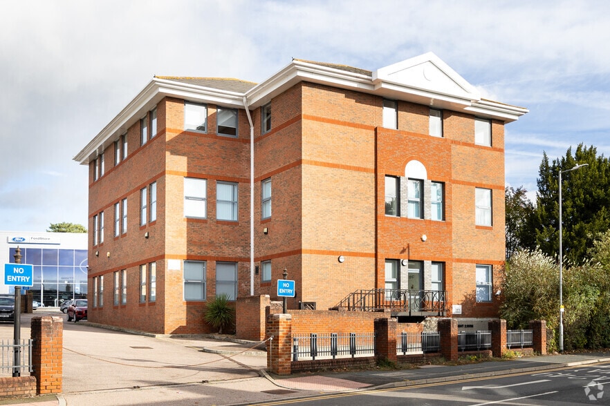 17-21 Ashford Rd, Maidstone to rent - Building Photo - Image 2 of 2