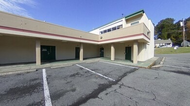 1000-1100 N Miami Blvd, Durham, NC for rent Building Photo- Image 1 of 11