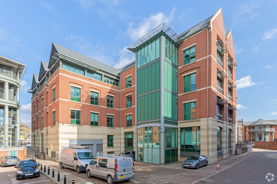 6 Canal St, Nottingham for sale - Building Photo - Image 1 of 1