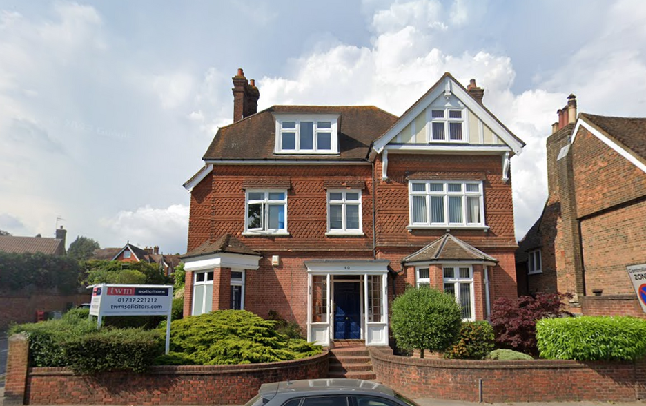 40 West St, Reigate for rent - Building Photo - Image 1 of 2