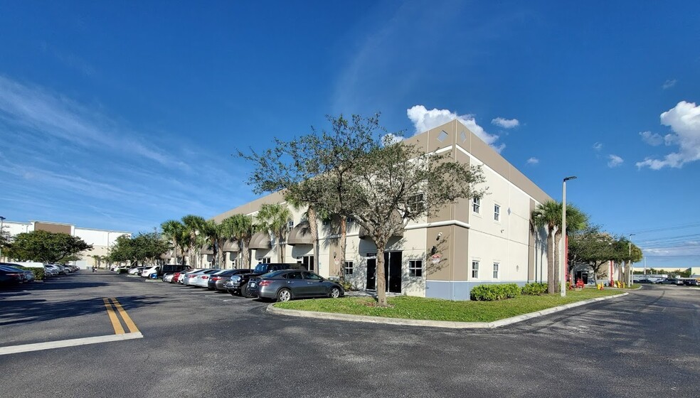 11900-11928 Miramar Pky, Miramar, FL for sale - Building Photo - Image 1 of 1