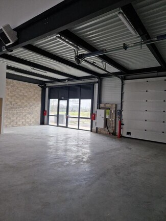 More details for 27 Avenue Du Gros Chene, Éragny - Light Industrial to Rent
