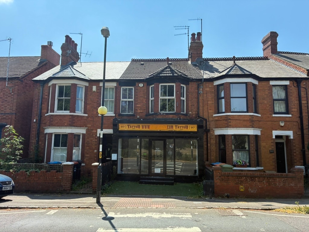 97 Newport Rd, Milton Keynes to rent Building Photo- Image 1 of 2