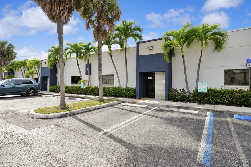 8155 NW 33rd St, Doral, FL for sale - Building Photo - Image 3 of 6