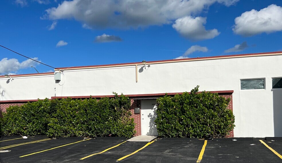 3221-3273 NW 7th Ave, Miami, FL for sale - Building Photo - Image 1 of 1