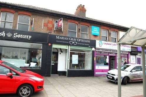 8 Hough Ln, Leyland to rent - Building Photo - Image 1 of 1