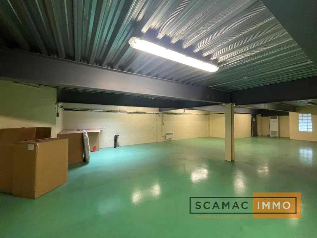 Industrial in Boissy-Saint-Léger to rent Building Photo- Image 1 of 7