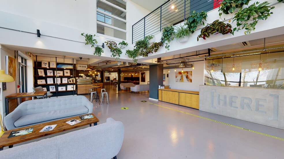 Bath Rd, Bristol to rent - Matterport 3D Scan - Image 3 of 19