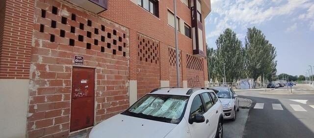 Avenida de Diego Velázquez, 3, Cistérniga, Valladolid for sale - Building Photo - Image 2 of 2