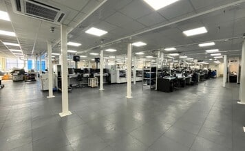 15 Cofton Rd, Exeter to rent Interior Photo- Image 2 of 7