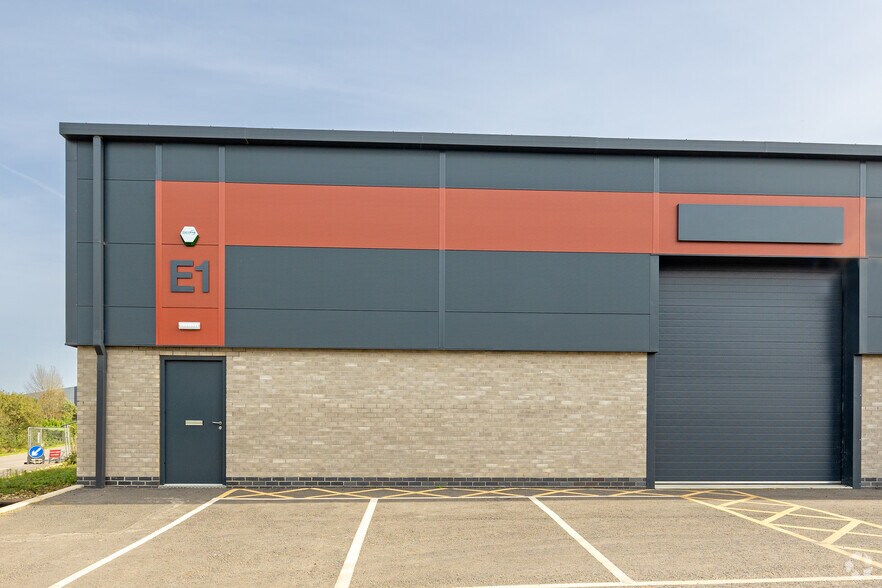 Leafbridge Way, North Hykeham to rent - Building Photo - Image 3 of 3