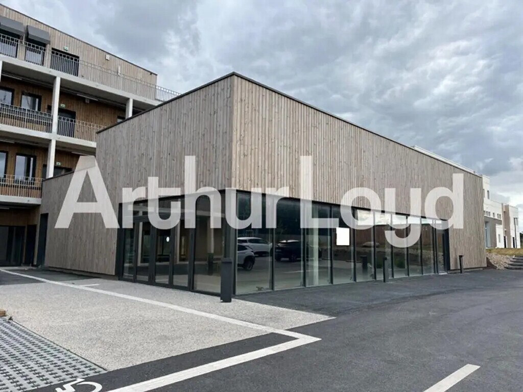 Vente Bureaux 526 m² - Photo 1