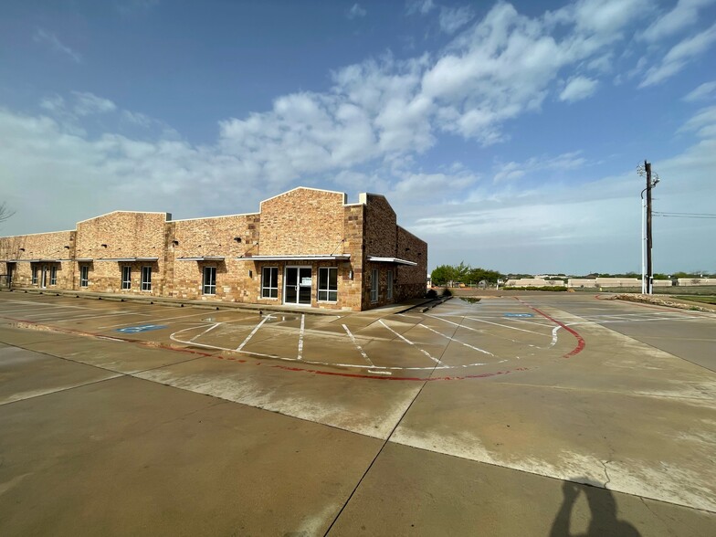 840 Prospector Trl, Harker Heights, TX for sale - Building Photo - Image 1 of 1