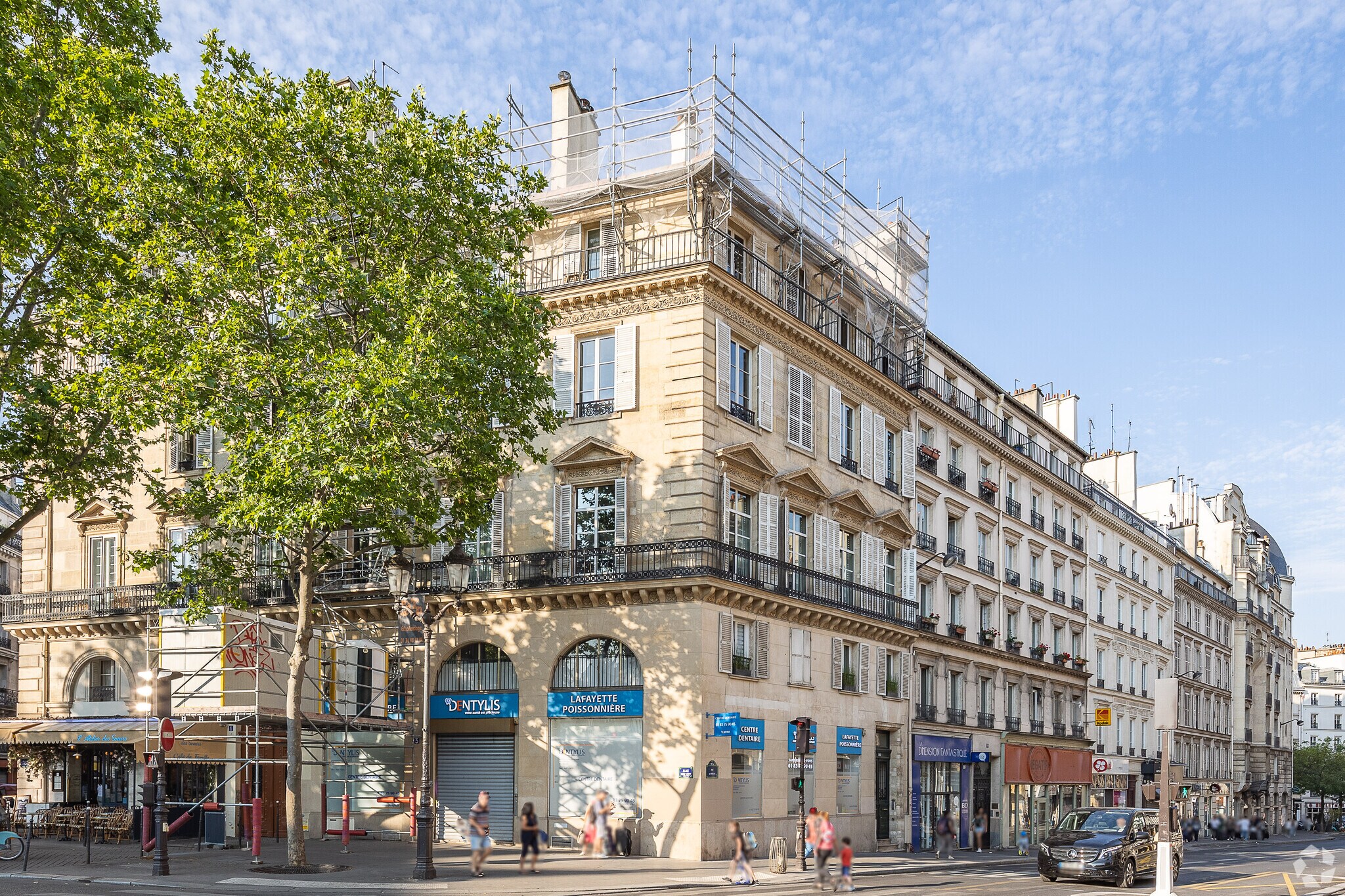 Build-to-Rent in Paris for sale Primary Photo- Image 1 of 5
