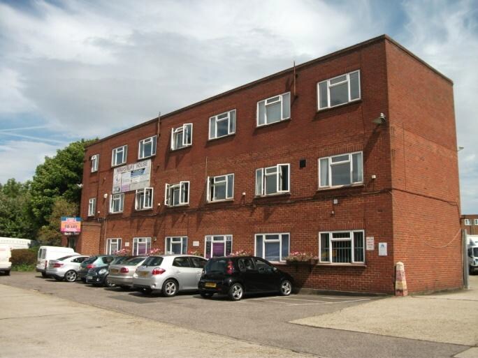 Poyle Rd, Slough for sale Primary Photo- Image 1 of 1