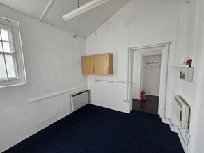 58 High St, Maidstone to rent Interior Photo- Image 2 of 8