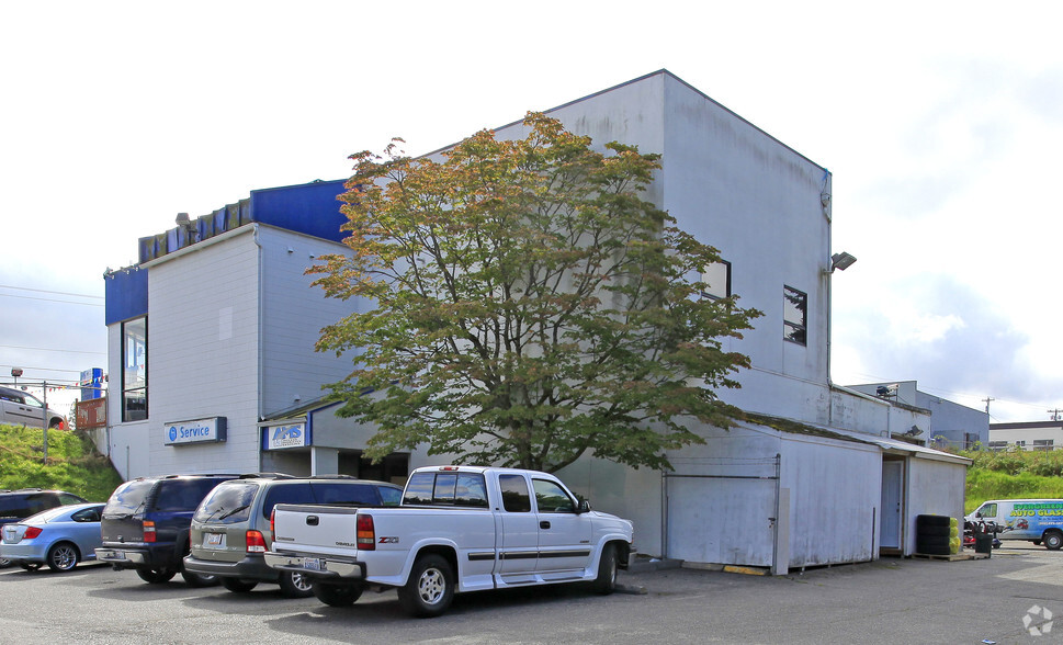 7202 Evergreen Way, Everett, WA for rent - Building Photo - Image 3 of 4