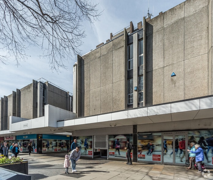 90 New St, Huddersfield for sale - Building Photo - Image 2 of 3