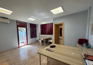 Office / Retail in Madrid, Madrid to rent Interior Photo- Image 1 of 6