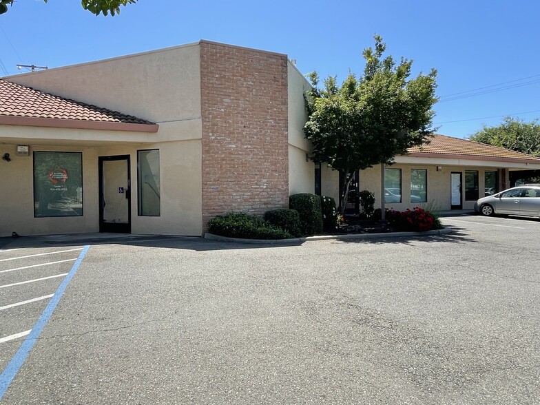 6409 Folsom Blvd, Sacramento, CA for rent - Building Photo - Image 1 of 16