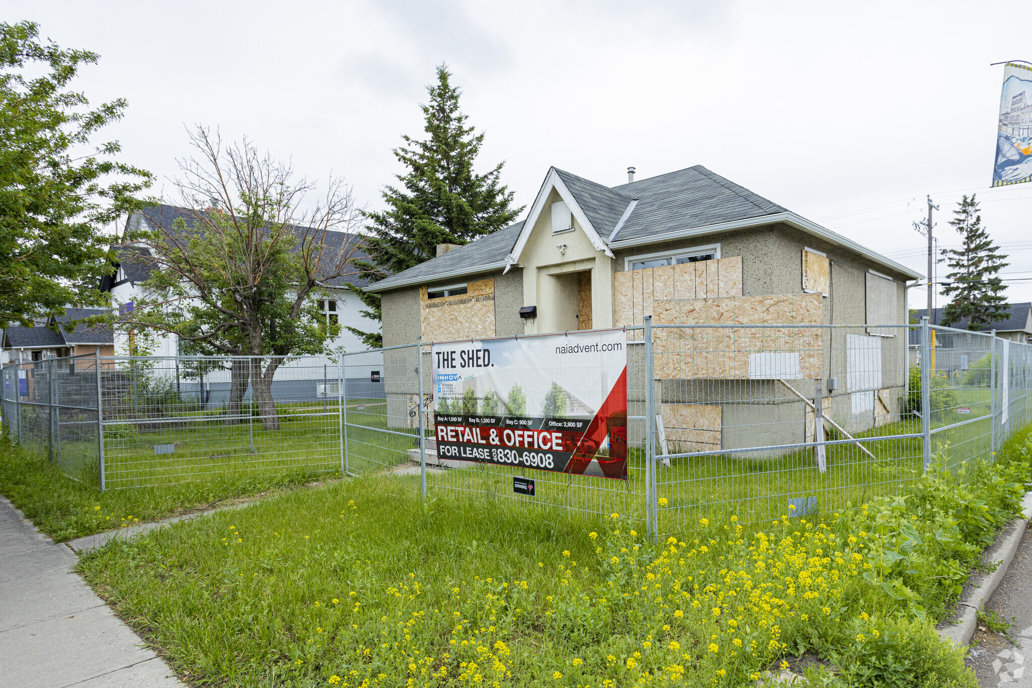 1301 10 Av SE, Calgary, AB for rent Primary Photo- Image 1 of 3