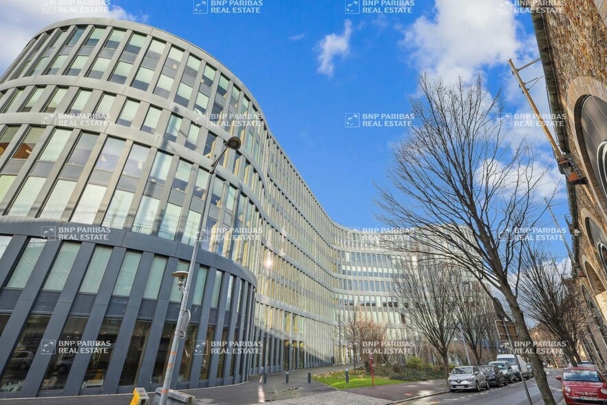 14-16 Boulevard Garibaldi, Issy-les-Moulineaux to rent - Building Photo - Image 1 of 15