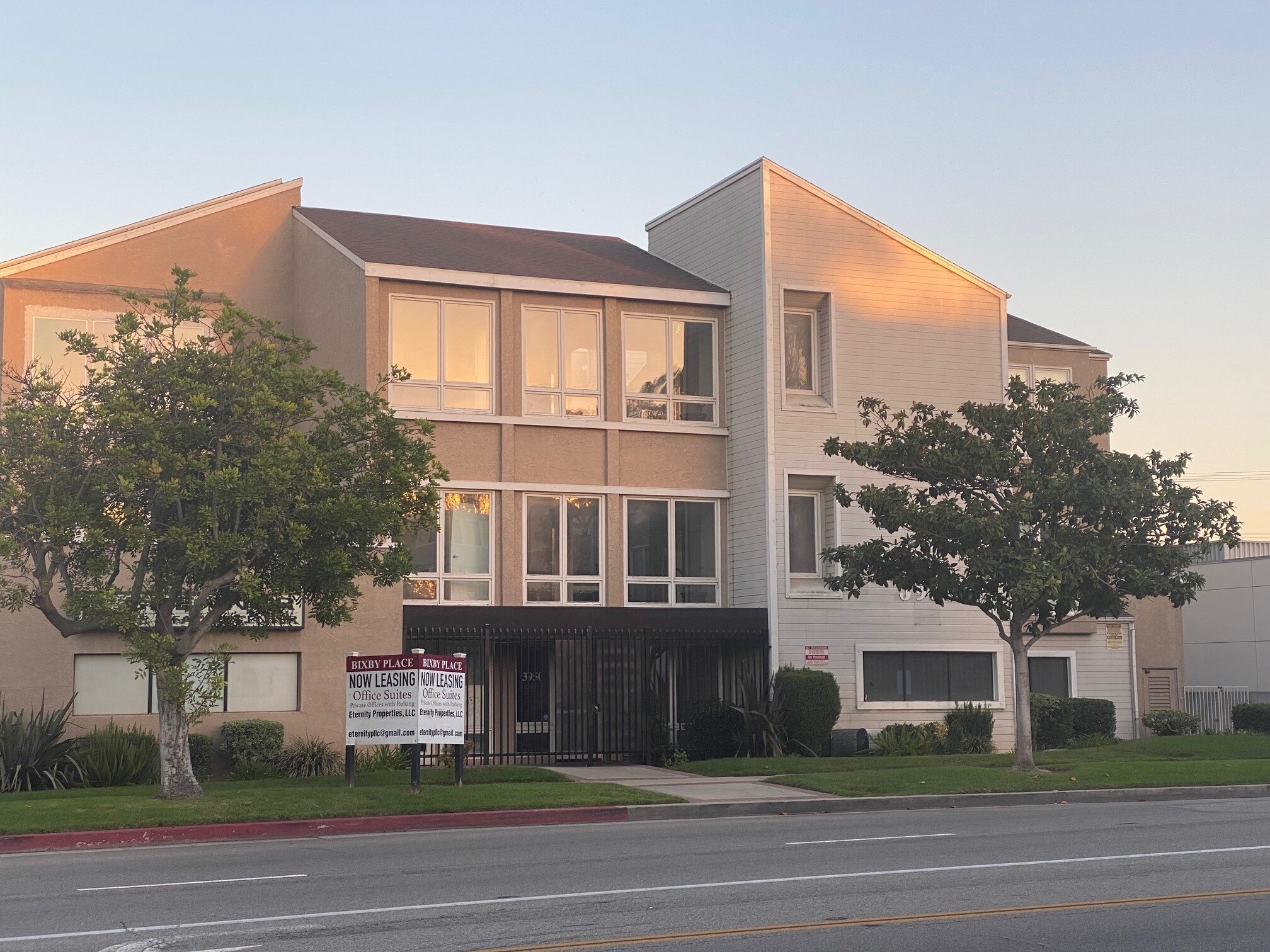 3950 Long Beach Blvd, Long Beach, CA to rent Building Photo- Image 1 of 23