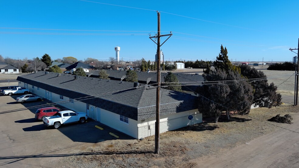 1301 S Maddox Ave, Dumas, TX for sale - Building Photo - Image 3 of 89