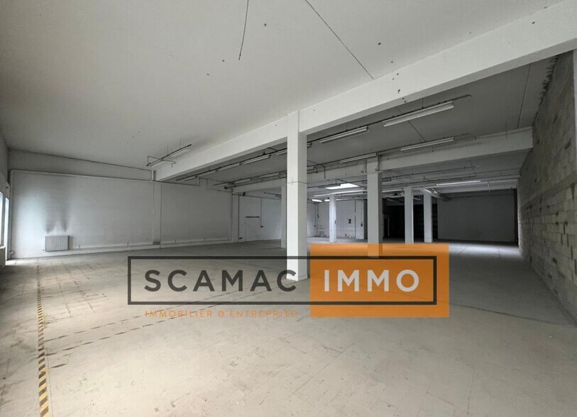 Industrial in Villepinte to rent - Interior Photo - Image 3 of 5