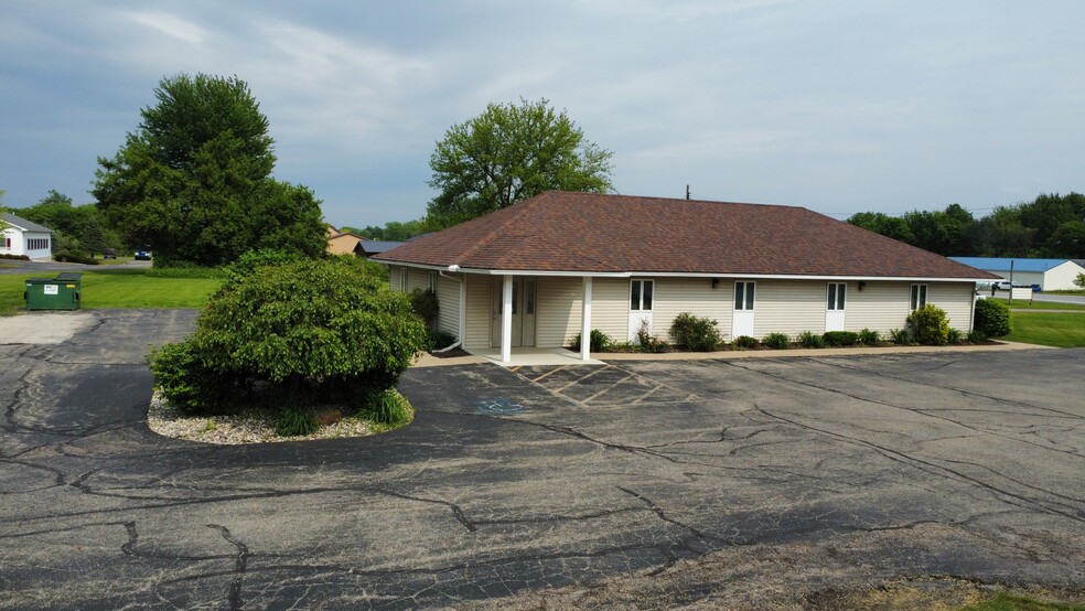 9000 Peet Rd, Chesaning, MI for sale - Building Photo - Image 2 of 7