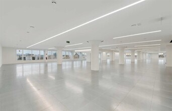 Carrer de Ramon Turró, 27-29, Barcelona, Barcelona to rent Interior Photo- Image 2 of 8