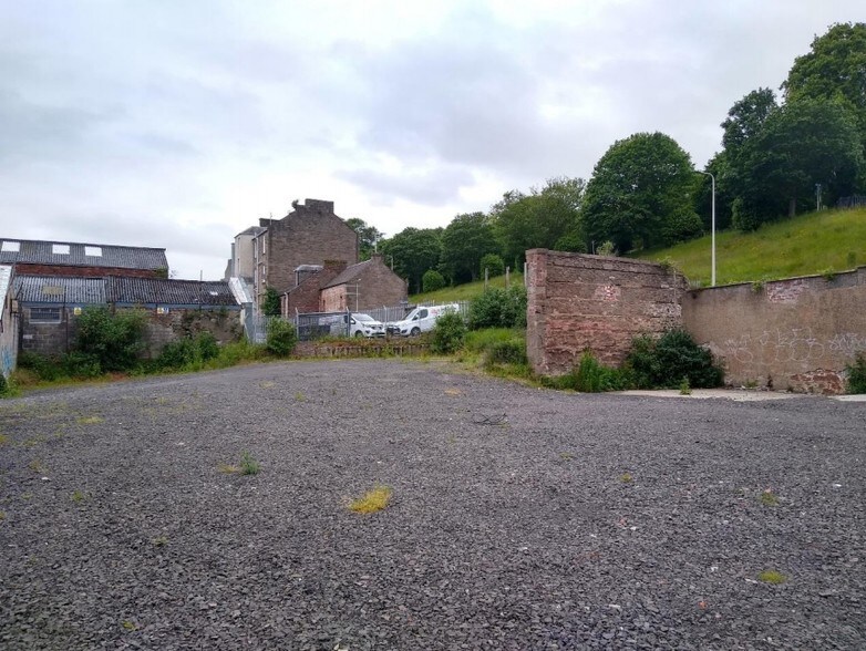Smellies Ln, Dundee to rent - Primary Photo - Image 1 of 1