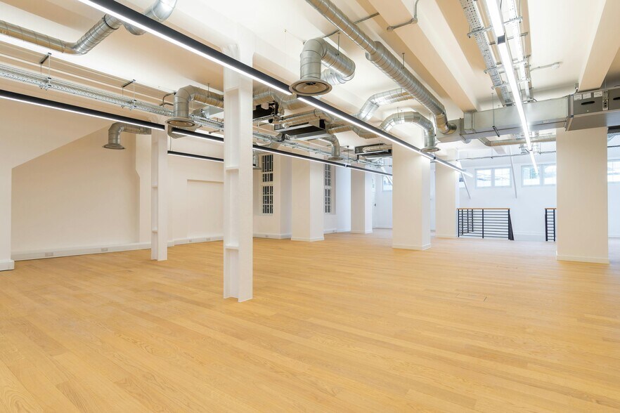 18-21 Corsham St, London to rent - Building Photo - Image 3 of 19