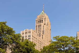 3011 W Grand Blvd, Detroit, MI for rent Building Photo- Image 1 of 15