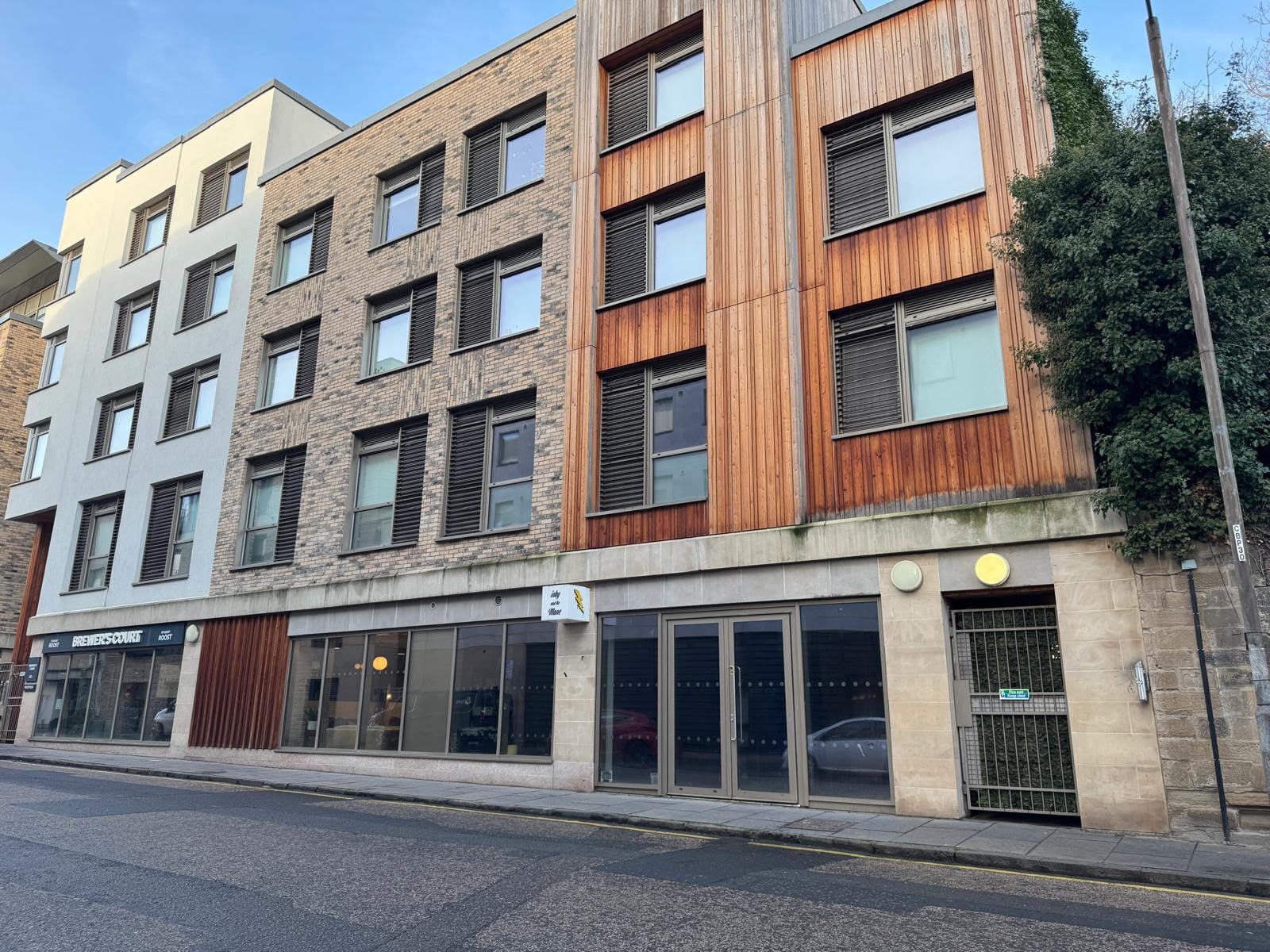 63 Calton Rd, Edinburgh to rent Building Photo- Image 1 of 3