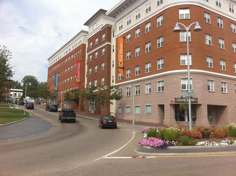 41 Main St, Winooski, VT for rent - Building Photo - Image 3 of 3