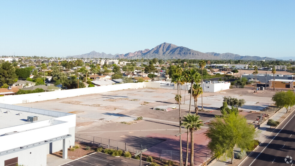 1200 N Scottsdale Rd, Scottsdale, AZ for sale - Building Photo - Image 1 of 3