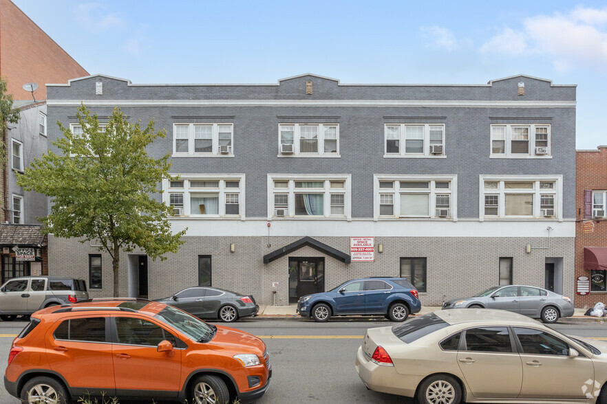 214-220 S Broad St, Trenton, NJ for rent - Primary Photo - Image 1 of 5