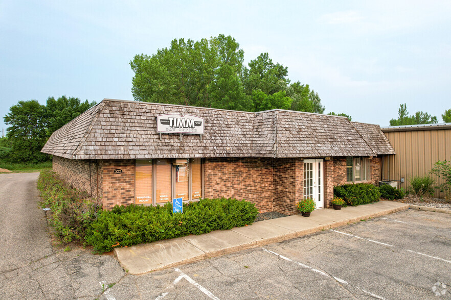 522 Faxon Rd N, Norwood Young America, MN for sale - Primary Photo - Image 1 of 16