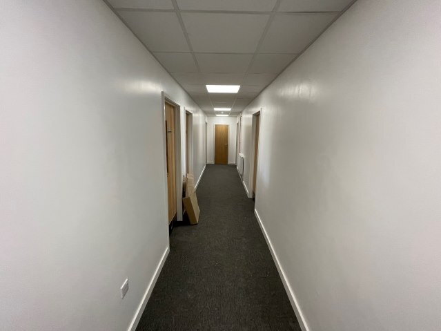 Rendlesham, Woodbridge to rent Interior Photo- Image 1 of 5