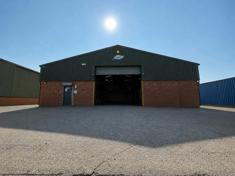 Millbuck Way, Sandbach to rent - Building Photo - Image 1 of 8
