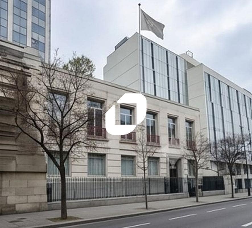 Office in Les Lilas for sale Building Photo- Image 1 of 9