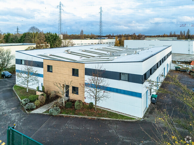 Location Local d'activités 89 m²