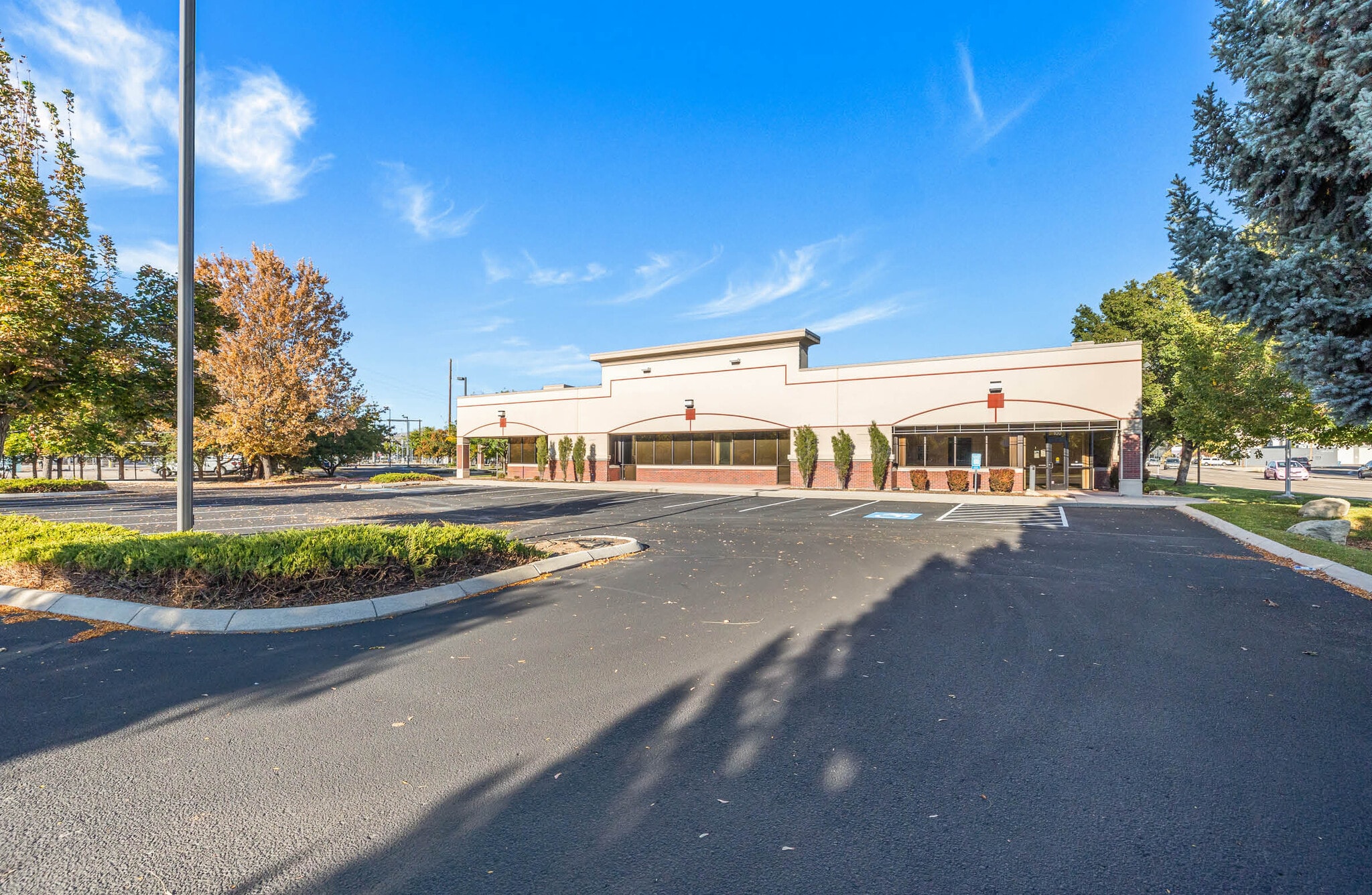 703 S Americana Blvd, Boise, ID for sale Building Photo- Image 1 of 10