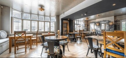 1 Park Rd, Bedford to rent Interior Photo- Image 2 of 2