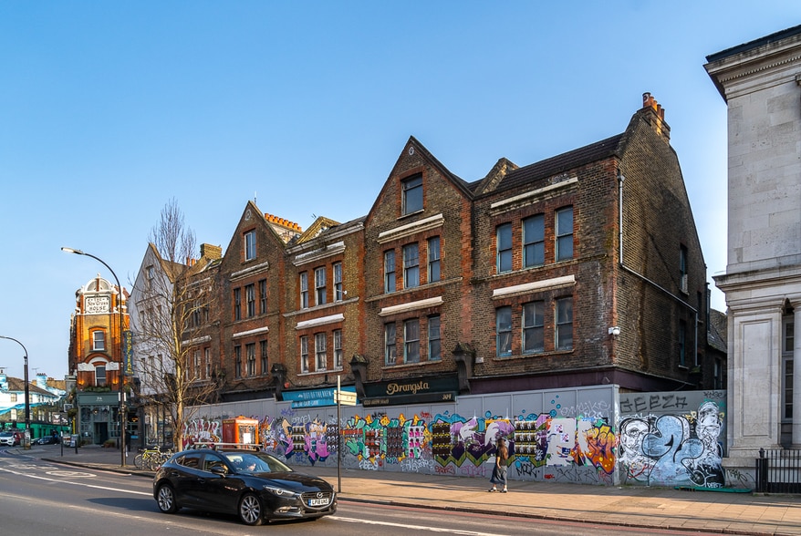 302-314 New Cross Road, SE14 portfolio of 5 properties for sale on LoopNet.co.uk - Building Photo - Image 2 of 5