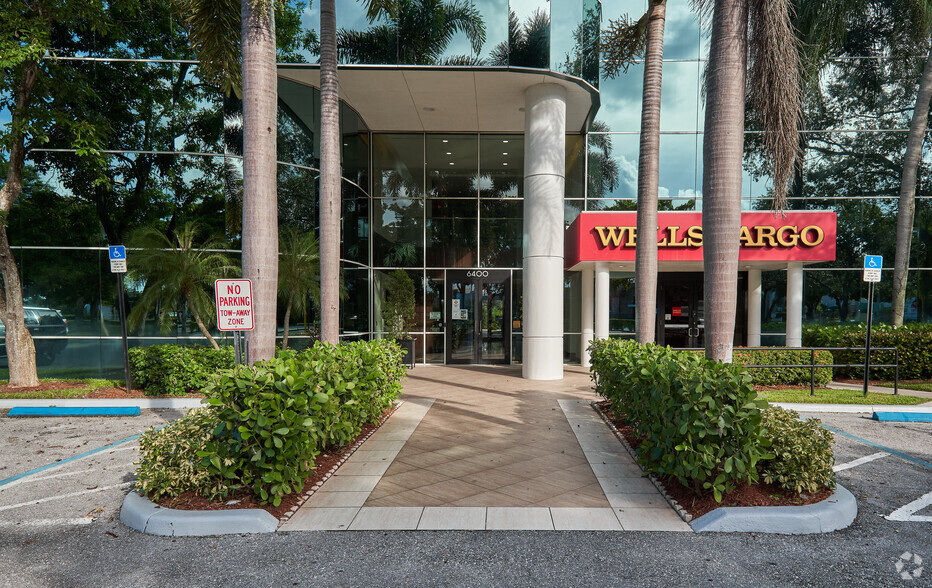 6400 N Andrews Ave, Fort Lauderdale, FL for rent - Building Photo - Image 3 of 7