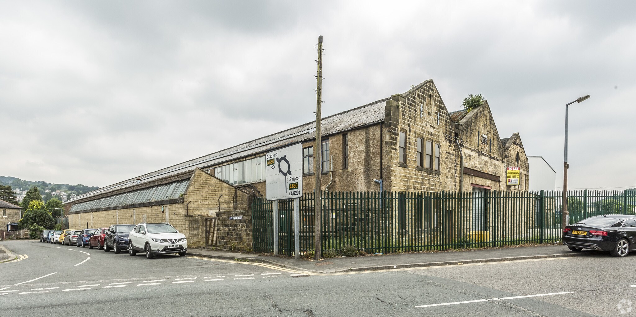Aireworth Rd, Keighley for sale Primary Photo- Image 1 of 1