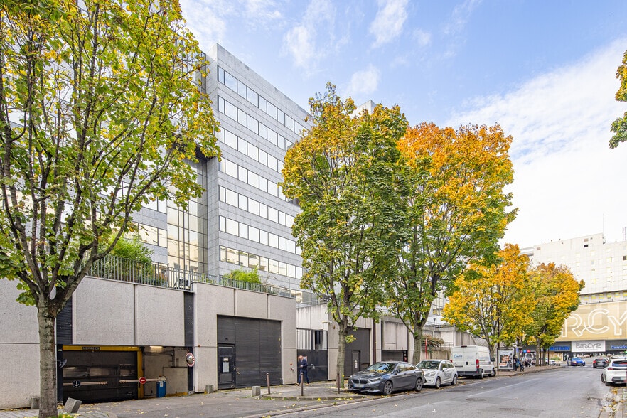 2-4 Avenue Du Général De Gaulle, Charenton-le-Pont to rent - Building Photo - Image 2 of 3